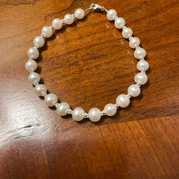 Pearl and silver bracelet - Picture 2 of 2